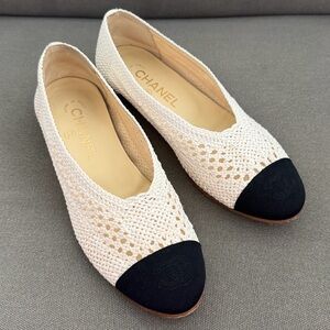 CHANEL Crochet Ballet Flats Cruise 2018